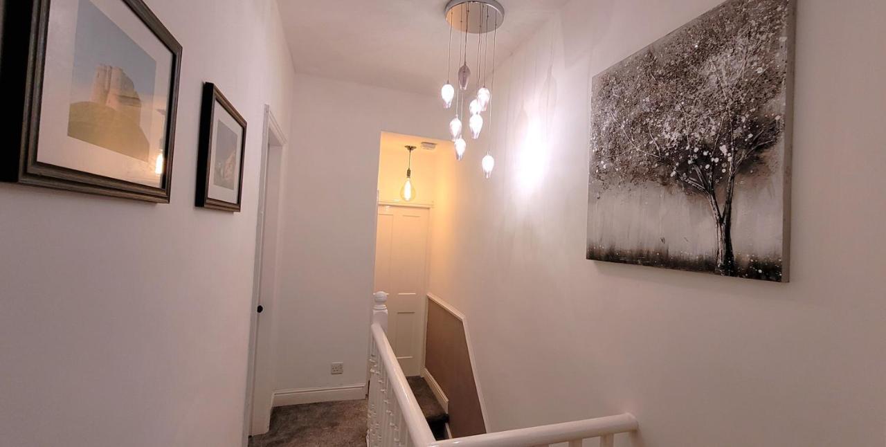Hartoft St - 2 Bed Near River York Exteriör bild