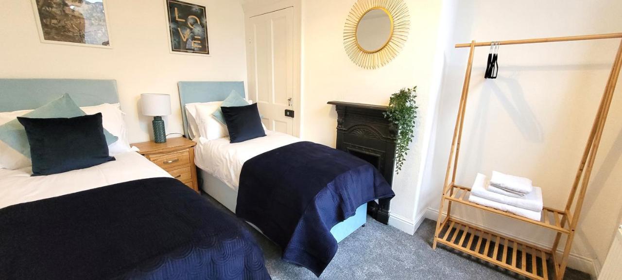 Hartoft St - 2 Bed Near River York Exteriör bild