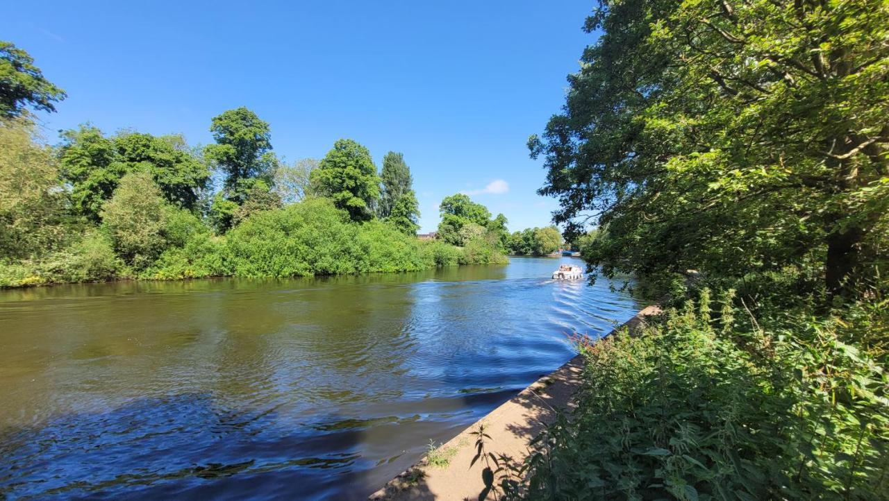 Hartoft St - 2 Bed Near River York Exteriör bild